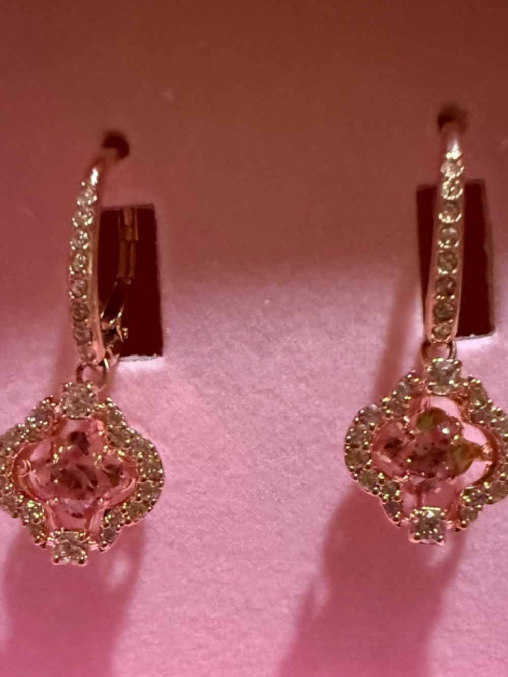 New SWAROVSKI Una Drop Earrings Clover Design with Pink Drop 18K Rose Gold - Picture 9 of 13